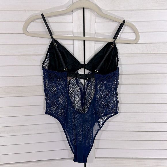 VS Teddy Size SP Navy Blue Lace & Mesh NWOT - Picture 3 of 16